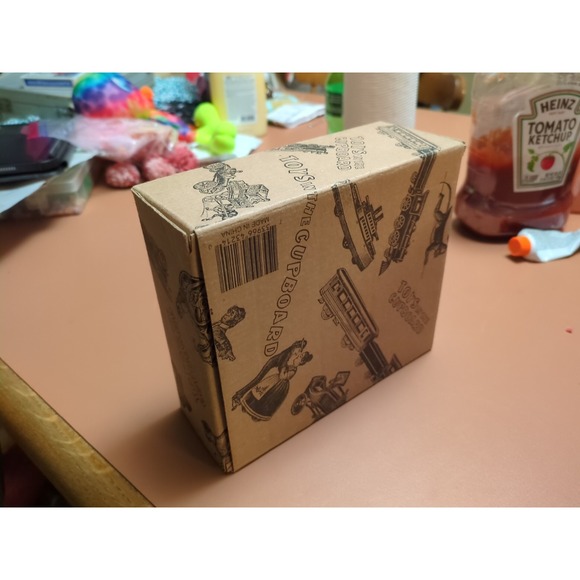 Toys in the Cupboard Framed Shadows Of Yesterday Box Cruise Ship 79C-1997 Rare - Picture 2 of 2